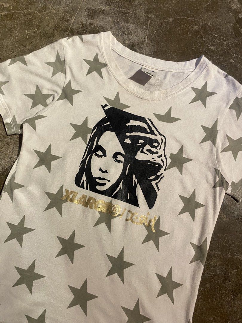 X-Girl Star Print Tee (Category: Tshirts & Polo Shirts ) located in Manila. Submitted by babygirly2k (Listing ID 1431416626, Image 2). Description: - X-Girl t-shirt - Star pattern - Size 2 - Graphic print with X-Girl logo - Crew neck - Short sleeves - 100% material.