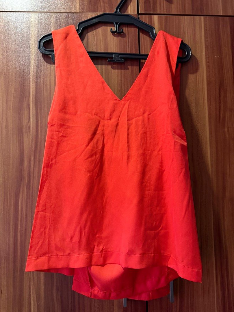 Zalora Red Crossback Blouse (Category: Blouses) located in Manila. Submitted by caands (Listing ID 1431410220, Image 1). Description: .