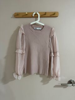 (Category: ) located in . Submitted by scarletcloset (Listing ID 1431519634, Image 1). Description: .