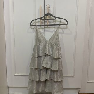 zara silver ruffle dress Zara | Dresses | Zara Silvermetallic Ruffle Mini Dress