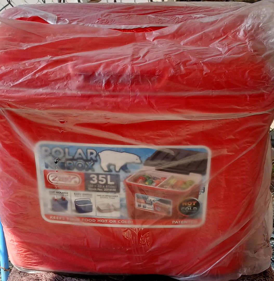 Zooey Ice Box 35liters (Category: Other Kitchenware & Tableware) located in Quezon City. Submitted by proteinpancake (Listing ID 1421040702, Image 2). Description: - Color Red body & cover - Size: 35 liters *Item on hand & ready for shipping.