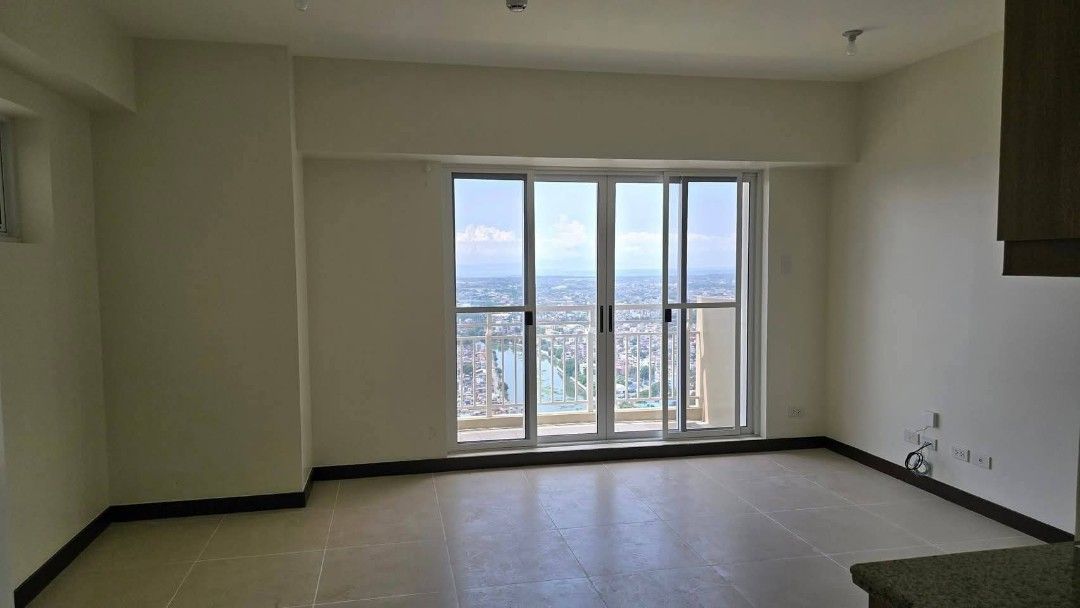 3 BR Unit Fairlane Residences (Category: Apartments & Condos) located in Pasig City. Submitted by BrokerDorenFerran (Listing ID 1431581585, Image 2). Description: FOR SALE! FAIRLANE RESIDENCES 3-BEDROOM with Parking West Capitol Drive, Kapitolyo Pasig City 3 Bedroom 2 bathroom 81.50 sqm Unfurnished Master's bedroom facing Ortigas Living Room Balcony Facing Laguna de Bay and Morning Sun High Zone with B3 Parking Slot 15M including CGT Doren Ferran