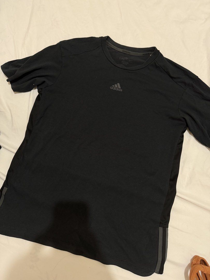 Adidas gym top shirt (Category: Activewear) located in Quezon City. Submitted by steffo_declutters (Listing ID 1431615825, Image 1). Description: .