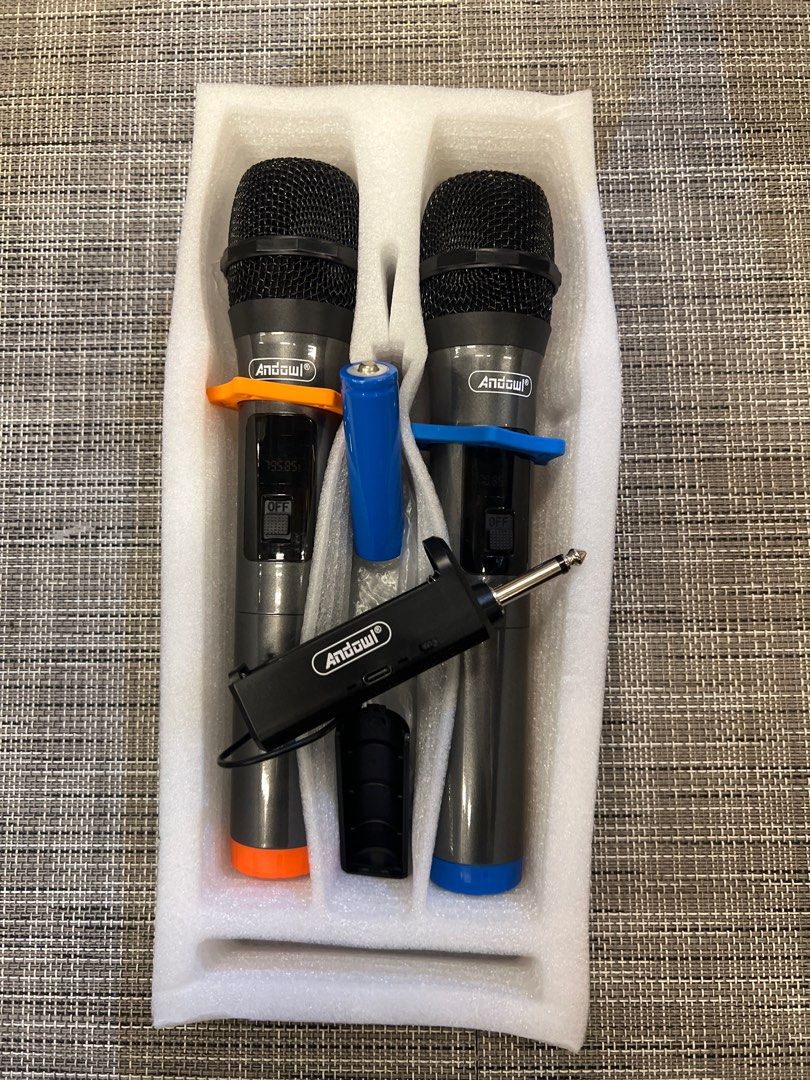Andowl Microphone X2 Wireless Microphone