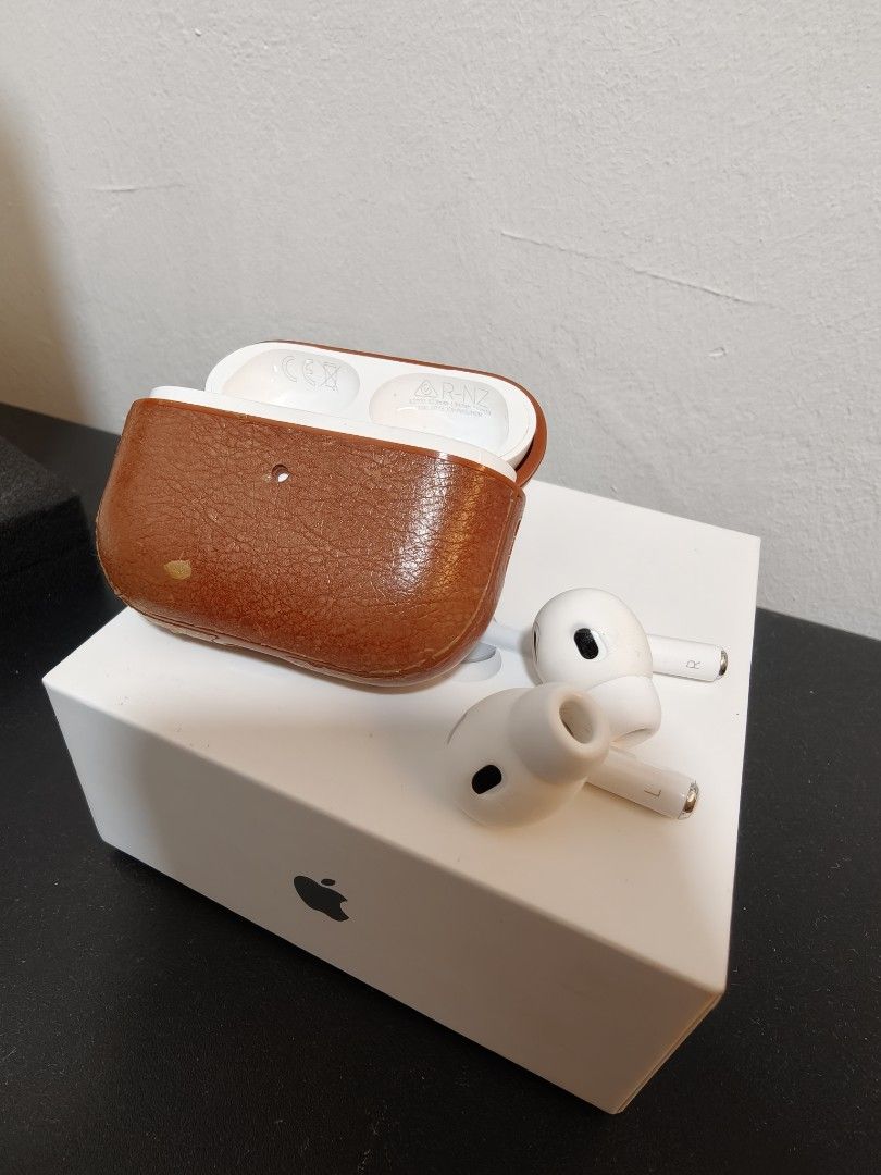 Apple AirPods Pro 2