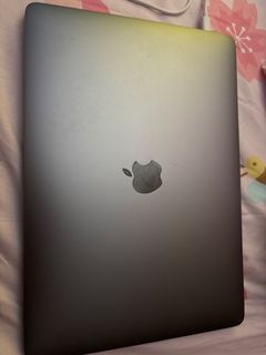 Apple MacBook Pro