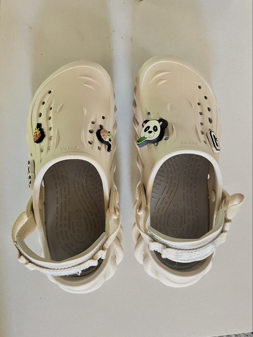 Authentic Crocs Echo Clog M4 W6 (Category: Slippers & Slides) located in Pagsanjan. Submitted by mariagraciosa (Listing ID 1431622078, Image 1). Description: Purchased in UK, original price £64.99 Color: Stucco Includes Jibbitz charms (as pictured).