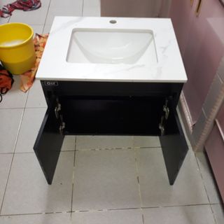 (Category: ) located in . Submitted by ykt1234 (Listing ID 1431706057, Image 1). Description: .