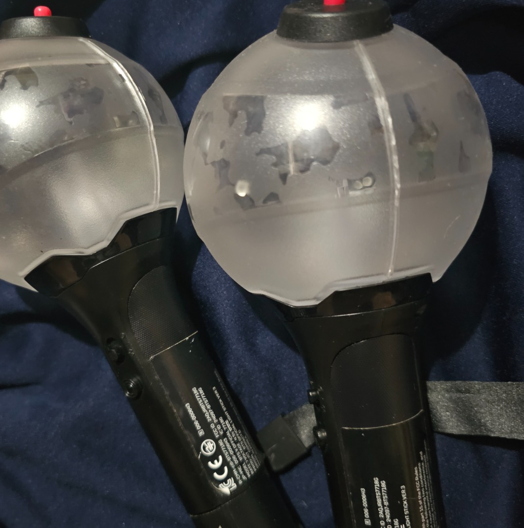 BTS Official Light Stick Ver. 3, Hobbies & Toys, Memorabilia ...