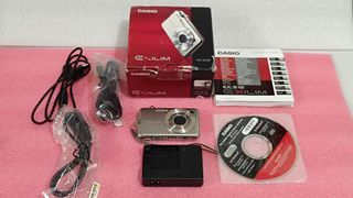 (Category: ) located in . Submitted by preloved_corner37 (Listing ID 1431655020, Image 1). Description: .
