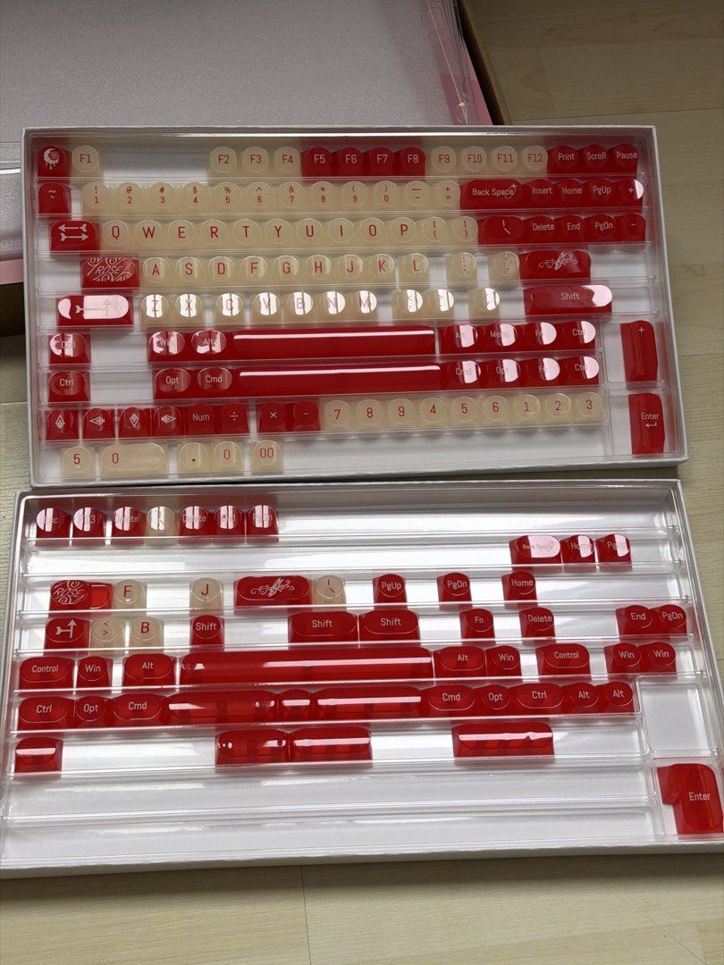 Chilkey Keycap Set - Roses Under the Moon454746336962160640