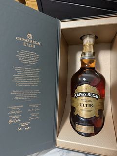 Chivas Regal Ultis, American & European Oak Cask, 40% whisky bottle