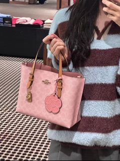 🎁 手袋👜 Collection item 2