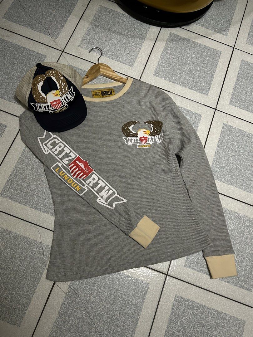 Corteiz Dipset Eagle Waffle Longsleeve Grey and Corteiz Dipset Trucker Hat in Navy (Category: Hoodies) located in Caloocan City. Submitted by yesyes.flyest (Listing ID 1431754897, Image 1). Description: Corteiz Dipset Eagle Waffle Longsleeve Grey small 19x25 Good as new issue none 🏷️ 2800 Corteiz Dipset Trucker Hat in Navy brandnew with hangtag Excellent 🏷️ 1800 for aspack 3500.