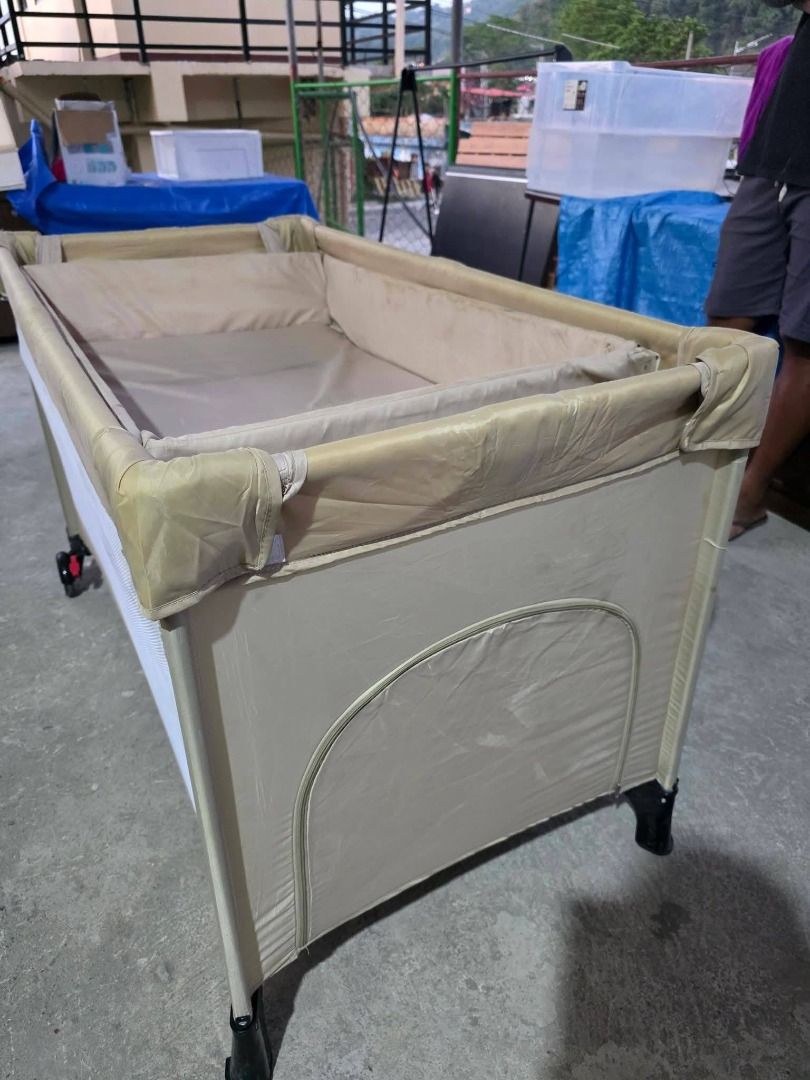 CRIB (Category: Cots & Cribs) located in Sablan. Submitted by gongonshelley12 (Listing ID 1431766797, Image 3). Description: PRICE 3000 JAPAN ITEMS BABY CRIB.. NEW BORN TO TODDLER.