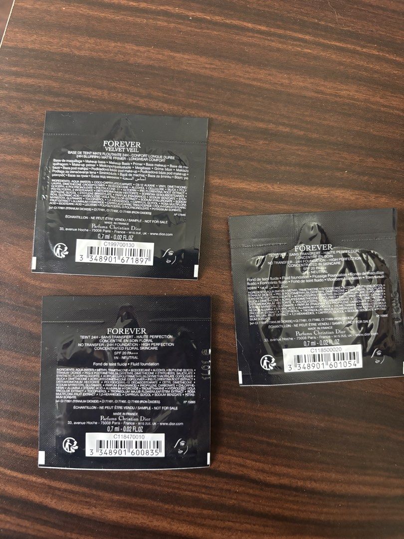 Dior Forever Velvet Veil & Fluid Foundation Samples (Category: Makeup) located in Quezon City. Submitted by shavh (Listing ID 1431641438, Image 2). Description: - Dior Forever Foundation Samples - Includes: - Forever Velvet Veil base de teint matte (primer) - Two Forever fluid foundation samples - Each sample: 0.7ml - Fluid Foundation Features: - 24H high perfection - SPF 20 - Velvet Veil Features: - 24H blur matte primer TAKE ALL FOR P500 Origin