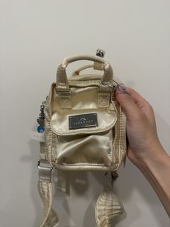 （分類：）位於 。 由 crystal1987928 提交（商品編號 1431755253，圖片 1）。簡介： 。