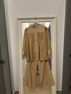 (Category: ) located in . Submitted by lishlush (Listing ID 1431670909, Image 1). Description: .