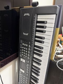 電子鍵盤439606117601136640