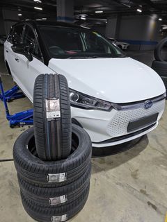 (Category: ) located in . Submitted by hybrid_tyres-ev_tyres (Listing ID 1414008536, Image 1). Description: .