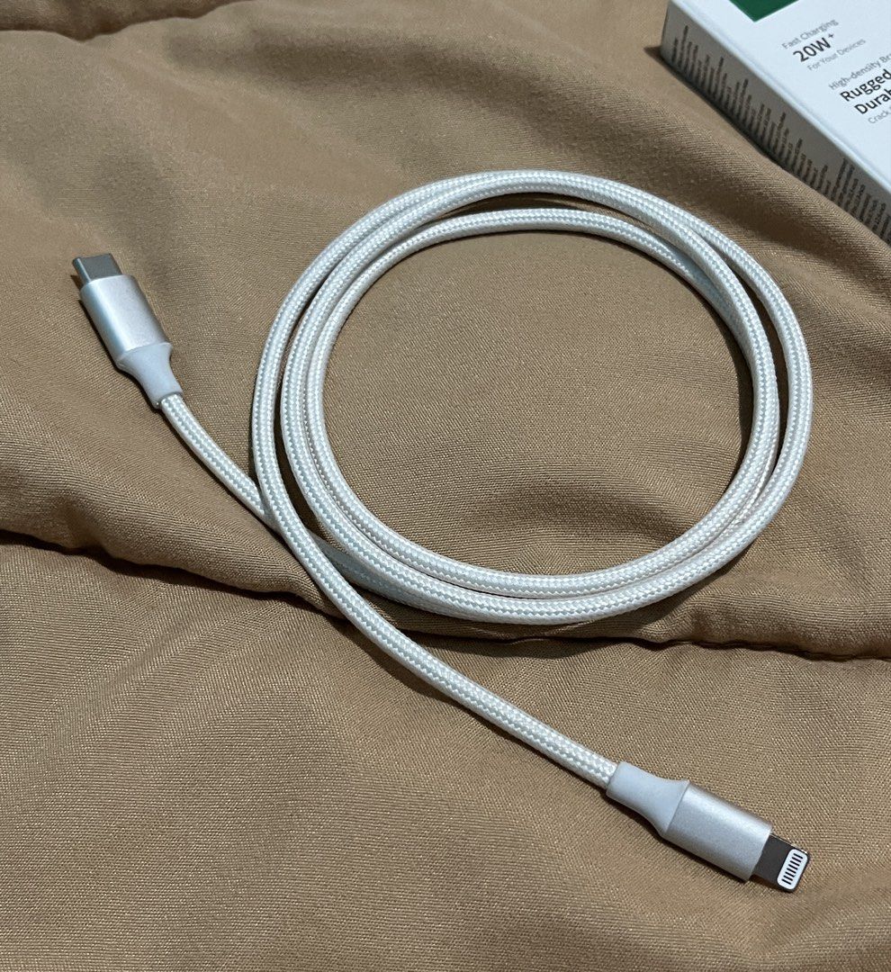 For sale: UGREEN Usb C to Lighting Cable Silver Braided 1M (Category: Cables & Adaptors) located in Lopez. Submitted by lohrchie (Listing ID 1431574670, Image 2). Description: For sale: UGREEN Usb C to Lighting Cable Silver Braided 1M Condition: Good as New RFS: bought last month (end of march) temporarily because I left my charger in the province Location: Ermita, Manila Open for meet-up in SM City Manila Purchased for ₱549, selling for only ₱45