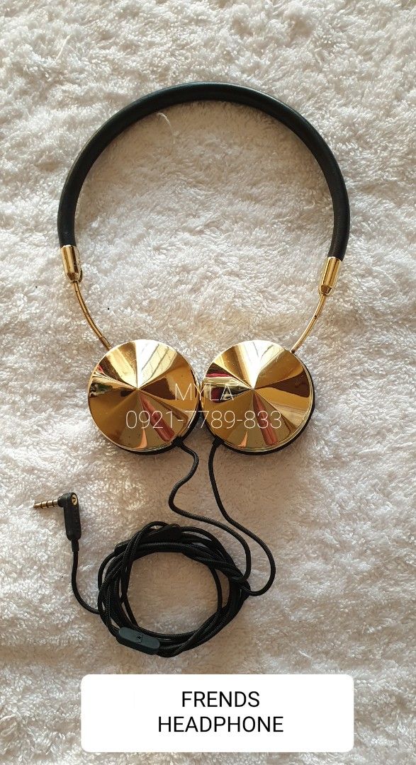 Frends Headphones - Gold and Black (Category: Headphones & Headsets) located in Lucena. Submitted by lucenasecondhanditems (Listing ID 1431791671, Image 1). Description: - Frends headphones in a stylish gold and black design. - Features a sleek design with a black headband and gold accents. - Includes a black cable with a built-in control button. - Comes with a black carrying case. - Connectivity: 3.5mm jack..