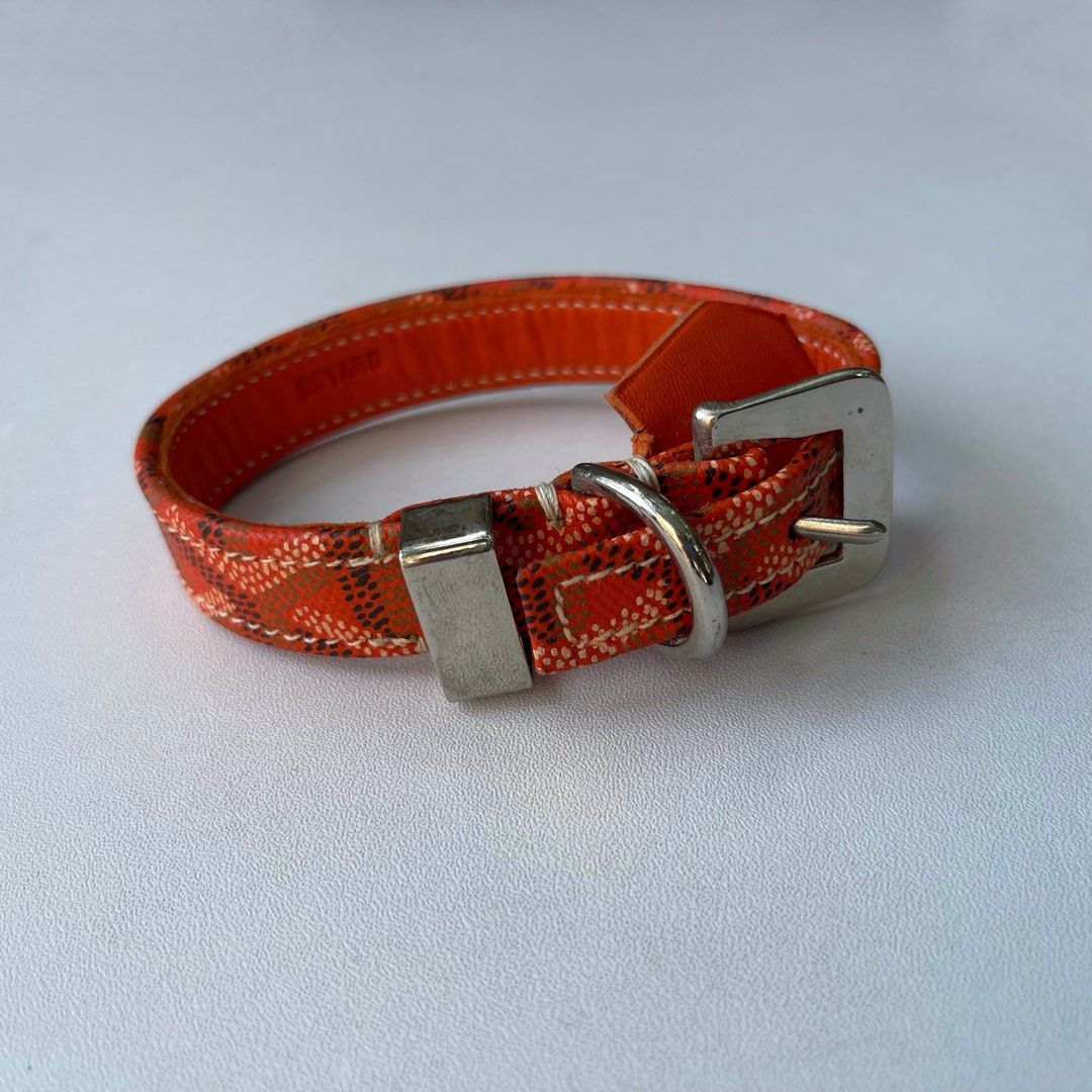 Goyard Dog / Cat Luxury Collar - Orange (authentic) (Category: Homes & Other Pet Accessories) located in Cavite. Submitted by abellu (Listing ID 1431579966, Image 1). Description: Goyard Dog / Cat Luxury Collar Orange Leather Size (approx.) Total length: 30cm Width: 1.8cm Neck diameter: Min. 6-6.5cm /Max. 7.5cm Size adjustable .