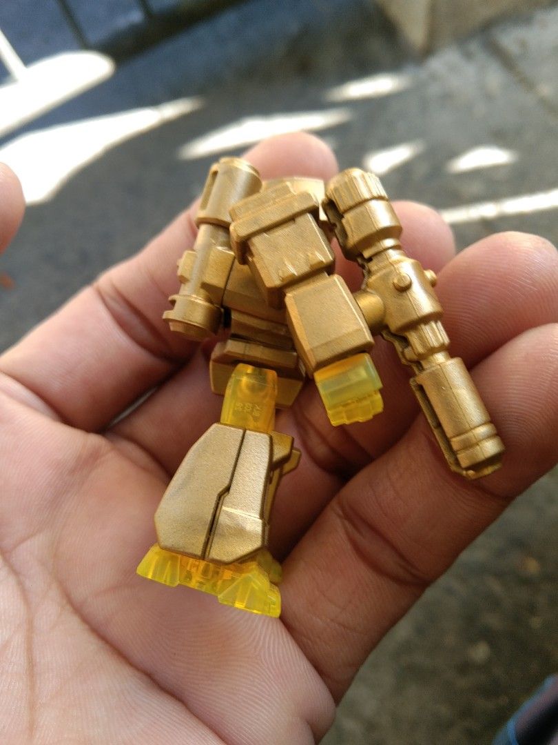 Hasbro 2025 transformers blokees model kit (Category: Action & Battle Toys) located in Quezon City. Submitted by cjwstore (Listing ID 1431793468, Image 2). Description: check more photos.