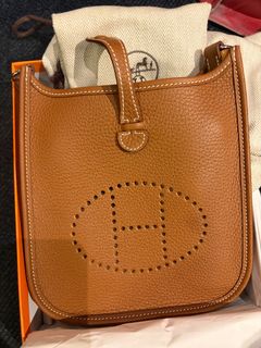 （分類：）位於 。 由 c_leung 提交（商品編號 1431680281，圖片 1）。簡介： 。