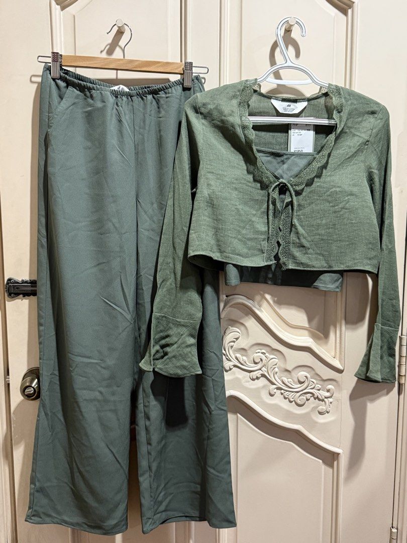 H&M Green Top and Pants Set (Category: Babies & Kids Fashion) located in Manila. Submitted by oceans18 (Listing ID 1431720878, Image 1). Description: H&M green lace top and wide-leg pants set. Size 152-158 (11-13 years old). Tie-up top, elastic waist pants. Brand new with tags..