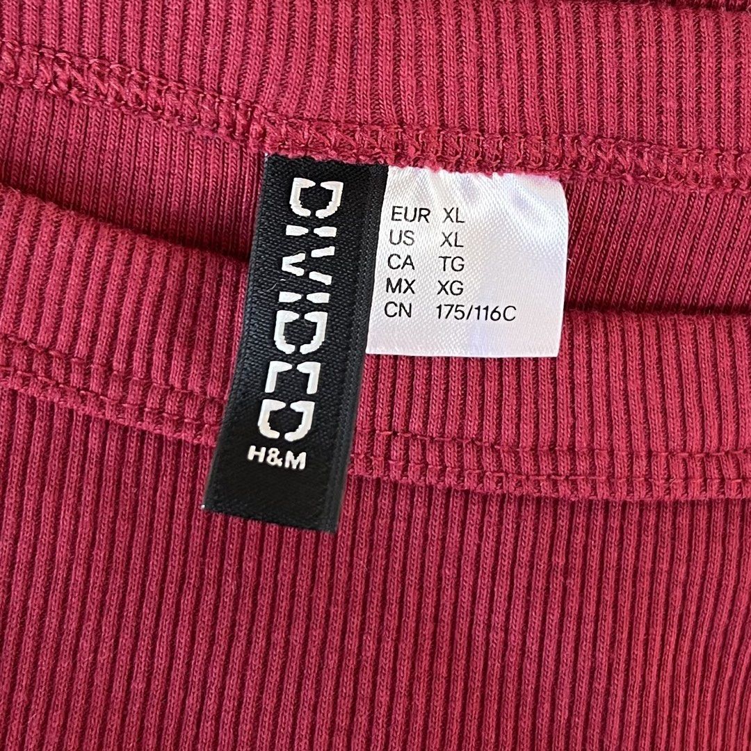 H&M Ribbed Top and Denim Shorts Set (Category: Sets or Coordinates) located in Naga. Submitted by ajmaq (Listing ID 1431588089, Image 3). Description: - Maroon ribbed top (H&M, XL) - Boat neck and short sleeves - xL on tag best fit for large - Casual and chic style - Ideal for everyday wear.