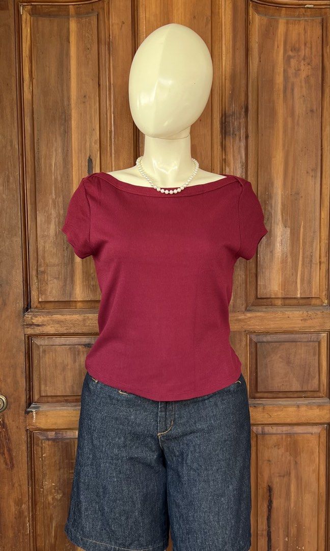 H&M Ribbed Top and Denim Shorts Set (Category: Sets or Coordinates) located in Naga. Submitted by ajmaq (Listing ID 1431588089, Image 2). Description: - Maroon ribbed top (H&M, XL) - Boat neck and short sleeves - xL on tag best fit for large - Casual and chic style - Ideal for everyday wear.