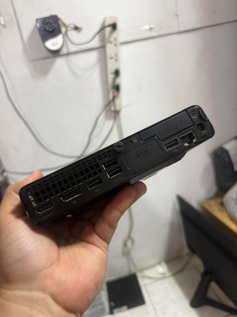 HP prodesk 400 G6 desktop Mini (Category: Desktops) located in Manila. Submitted by happyearth.953a15 (Listing ID 1431789430, Image 3). Description: HP prodesk 400 G6 desktop Mini I5 10th gen Intel UHD Graphics 630 16gb ram 1TB HDD Windows 11 pro OS WiFi ready Unit with power adapter 💸💸 12,500 Location: San Andres bukid manila Pick up or deliver.