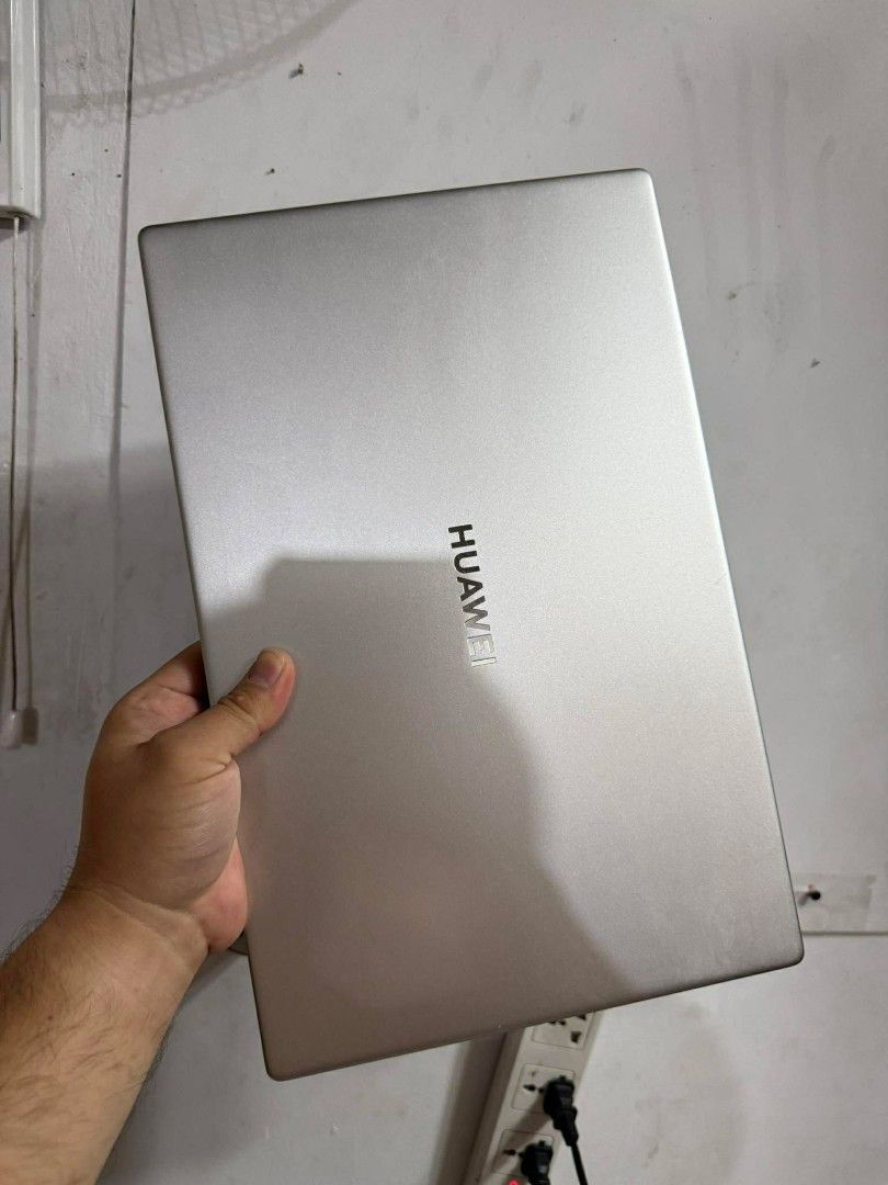 Huawei Laptop (Category: Laptops & Notebooks) located in Manila. Submitted by happyearth.953a15 (Listing ID 1431621700, Image 2). Description: Huawei Laptop I3 11th gen Intel UHD Graphics 8gb ram 256gb nvme storage Windows 11 pro OS Unit with charger No issue ✅ Tested ✅ Maganda pa✅ 💸💸 13,500 only Location: San Andres bukid manila Pick up or meet up.