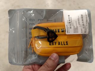 （分類：）位於 。 由 gadgetskowloon 提交（商品編號 1431601300，圖片 1）。簡介： 。