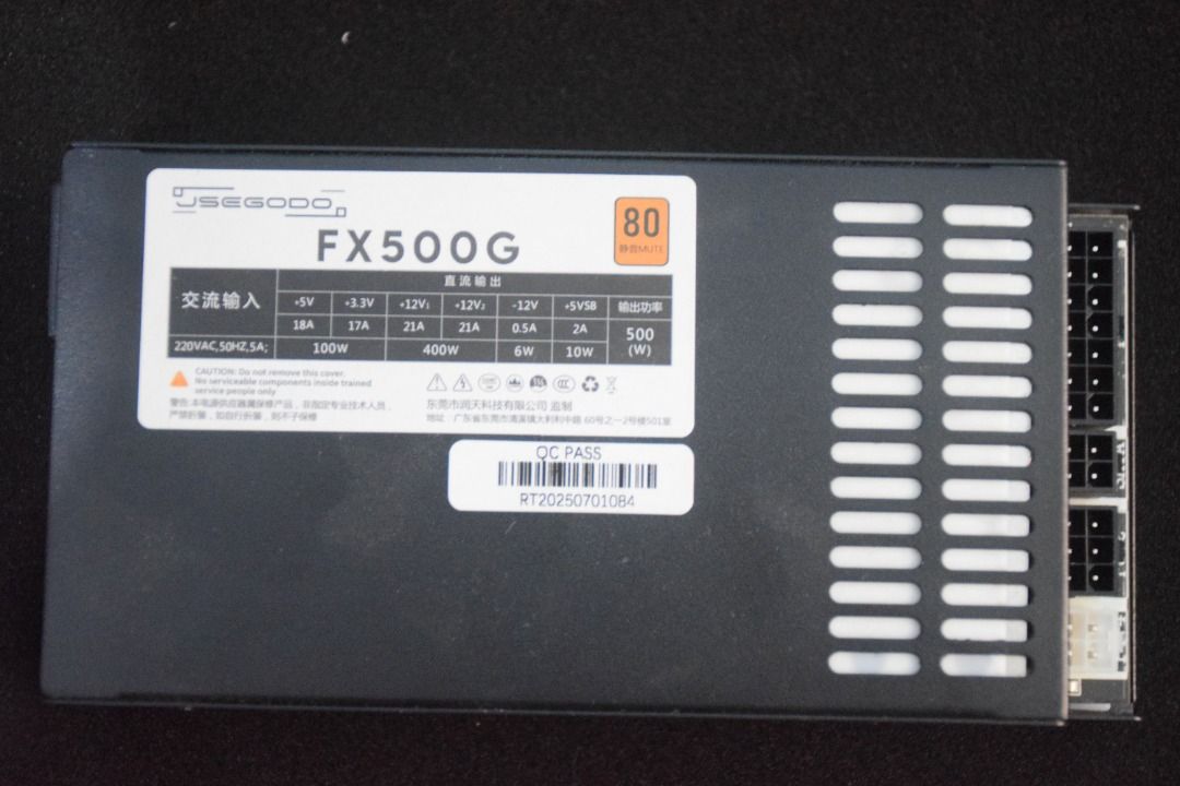 JSEGEDO FX500G Flex Power Supply (Category: Computer Parts) located in Kawit. Submitted by zinguscooks (Listing ID 1431652459, Image 1). Description: - JSEGEDO FX500G Flex Power Supply - 80+ Certified - Connectors: P4, P4-12, SATA, P4 - Includes original box - All cables included - FLEX power supply.