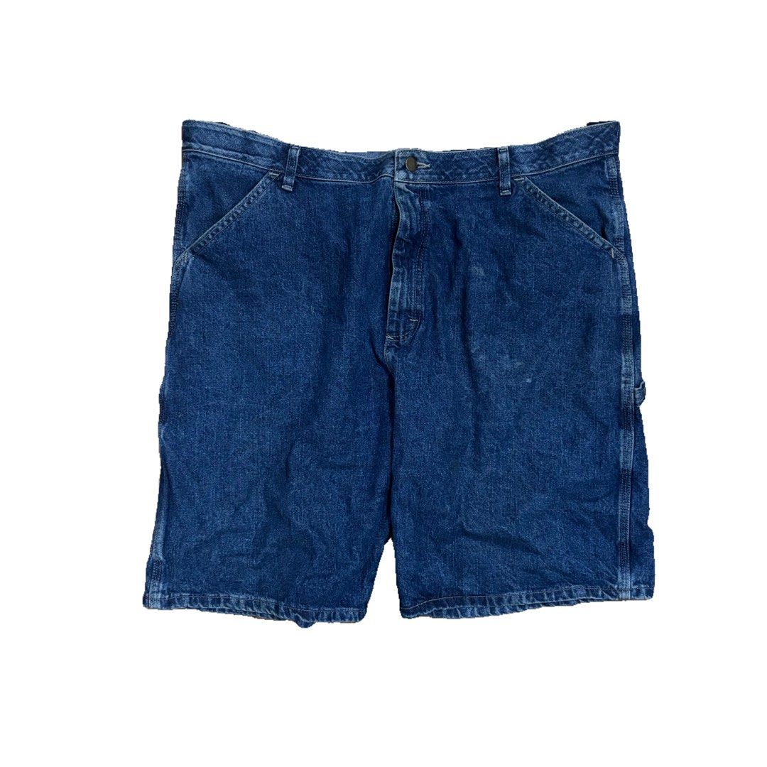Lee Riders Carpenter Denim Jorts Y2k (Category: Shorts) located in Makati City. Submitted by winvision (Listing ID 1431644819, Image 2). Description: - Lee Riders denim carpenter shorts - Classic blue color Dimensions: 40waist baggy (use belt) - Multiple pockets (including utility pocket) - Button and zipper closure - Two back pockets with brand patch - Durable and versatile for casual or work use - Needs Wash only.