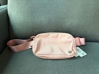 (Category: ) located in . Submitted by retailzone (Listing ID 1431687184, Image 1). Description: .