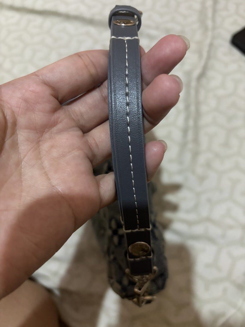 LV denim bag (Category: Luxury Bags & Wallets) located in Taguig. Submitted by dean_cute25 (Listing ID 1431617360, Image 3). Description: Korea preloved 2way with 2 strap can be kili and sling bag can fit iphone promax can fit 2cp small wallet etc.