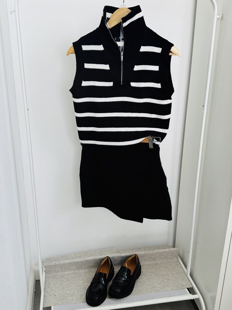 Mango knitted gillet (Category: Coats, Jackets and Outerwear) located in Cavite. Submitted by chaidc (Listing ID 1431658785, Image 2). Description: Brand: Mango size Small Used once.