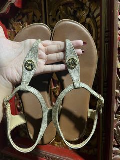 (Kategori: ) berada di . Dikirim oleh donat.preloved (ID iklan 1431735551, Gambar 1). Deskripsi: .