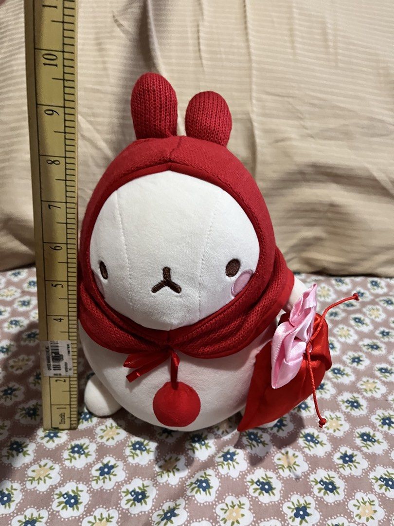 Molang RED (Category: Designer & Blind Box Toys) located in Paranaque City. Submitted by bonsaiart (Listing ID 1431692354, Image 3). Description: Pre owned Good condition 580(fixed)+ sf Payment first policy (gcash/ paymaya) Shipping ONLY (J&t) NO TO COD NO TO MEETUP NO TO COP (LBC).