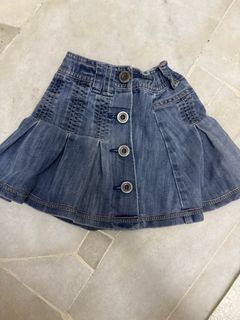 (Category: ) located in . Submitted by maripossa98 (Listing ID 1431750681, Image 1). Description: .