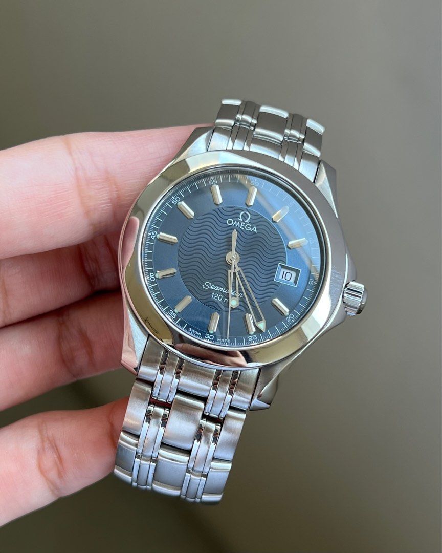 OMEGA Seamaster 36mm Deep Blue Wave dial (Category: Luxury Watches) located in Baliuag. Submitted by watchgalleriaphl (Listing ID 1431609478, Image 1). Description: Omega Seamaster 36mm Deep Blue Wave dial Quartz movement In mint, like-new condition Comes with double box, manuals, & generic blue leather strap Cash/Bank transfer Follow us! FB: Watch Galleria Ph IG: @watchgalleriaphl.