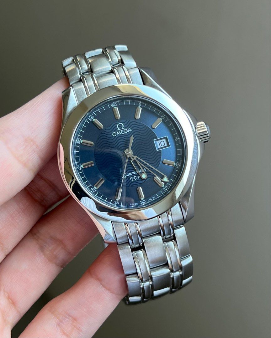 OMEGA Seamaster 36mm Deep Blue Wave dial (Category: Luxury Watches) located in Baliuag. Submitted by watchgalleriaphl (Listing ID 1431609478, Image 3). Description: Omega Seamaster 36mm Deep Blue Wave dial Quartz movement In mint, like-new condition Comes with double box, manuals, & generic blue leather strap Cash/Bank transfer Follow us! FB: Watch Galleria Ph IG: @watchgalleriaphl.