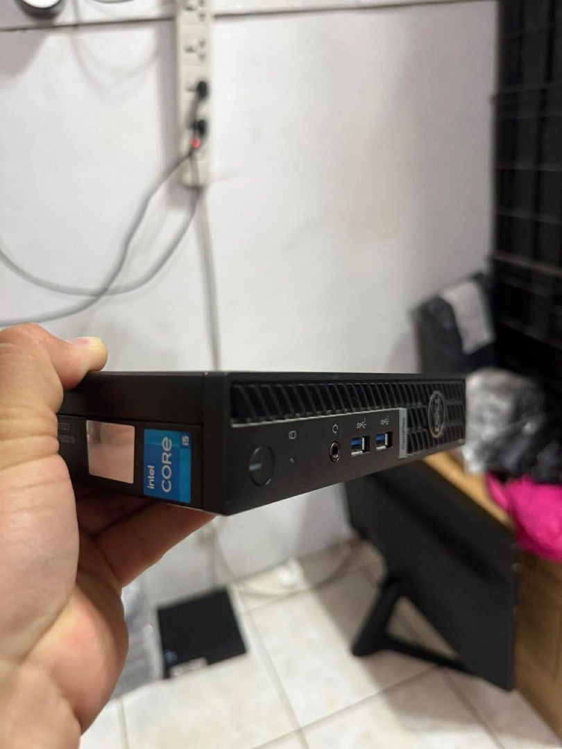 Optiplex 7010 micro (Category: Desktops) located in Manila. Submitted by happyearth.953a15 (Listing ID 1431789108, Image 2). Description: Optiplex 7010 micro I5 13th gen Intel UHD Graphics 770 16gb ram 512gb nvme Windows 11 pro OS WiFi ready ✅ Unit with power cord 💸💸 18,000 Location: San Andres bukid manila pick up or deliver.