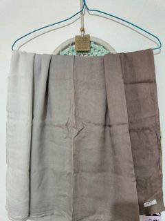 (Kategori: ) berada di . Dikirim oleh din.shopping (ID iklan 1431770249, Gambar 1). Deskripsi: .