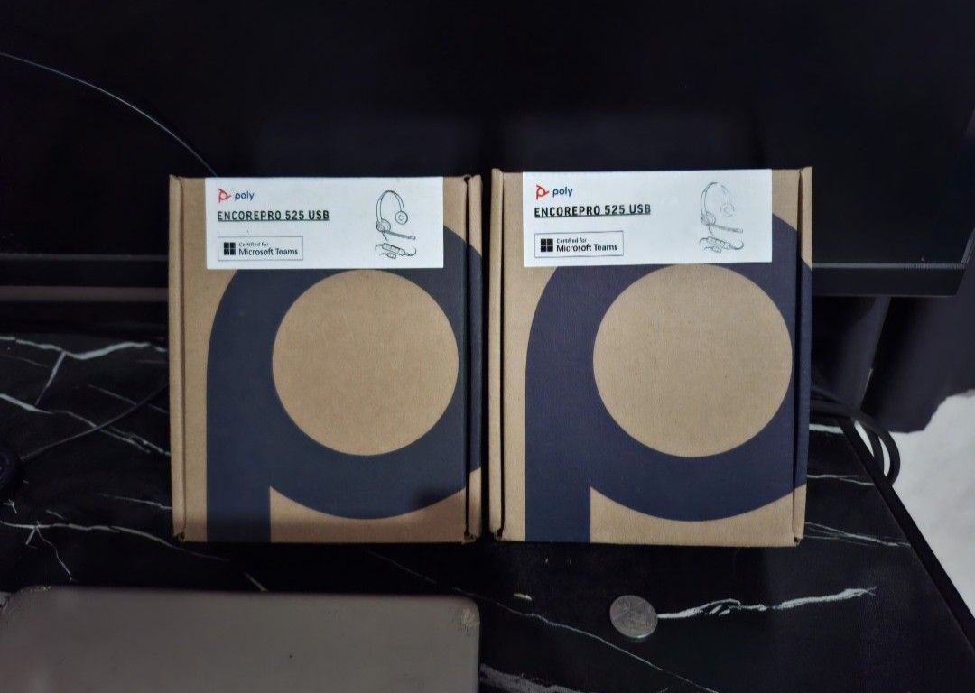 Poly EncorePro 525 USB Headset MIDYEAR SALE (Category: Headphones & Headsets) located in Bulacan. Submitted by firsthand_personalstuff (Listing ID 1431669105, Image 1). Description: Steal Price!!! Plantronics Encorepro 525 USB Brandnew and like new Original Price 8000 brandnew - 2000 like new - 1000.