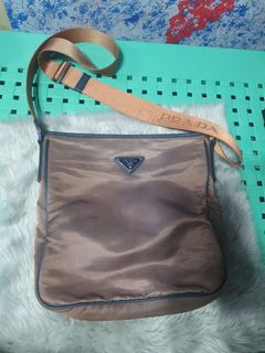 (Category: ) located in . Submitted by luxury.ilo1984 (Listing ID 1431701392, Image 1). Description: .