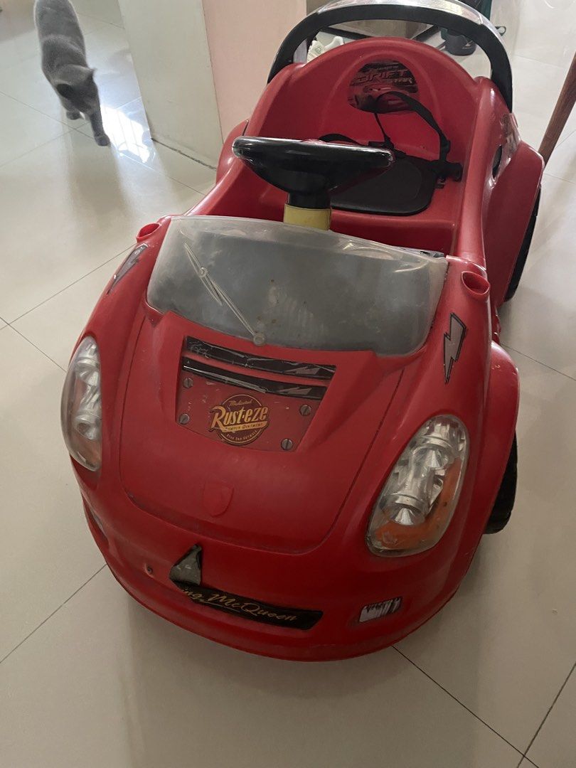 Remote control car (Category: Remote Control Toys) located in Cainta. Submitted by vdg329 (Listing ID 1431611153, Image 2). Description: Remote control car. Used. Not running probably due to dead battery. Kayo ba lang mag check. With remote. Tire plastics still okay. .